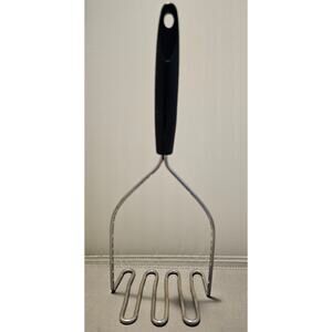 Vintage 10-1/2" L x 4" W Potato Masher w/Black Plastic Handle